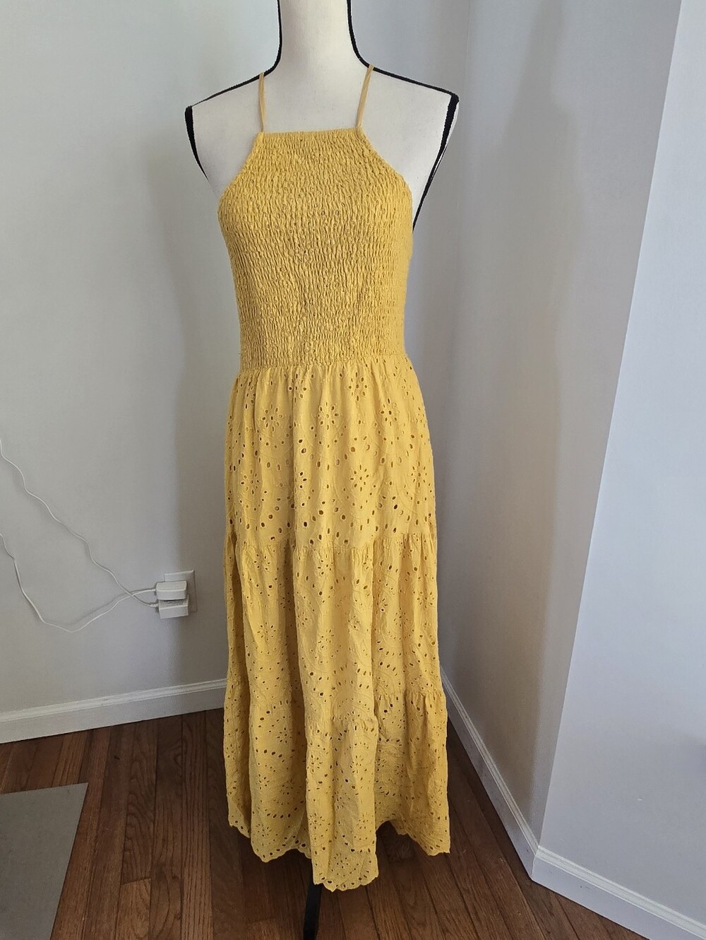 Simplee Mustard Yellow Eyelet Dress Medium